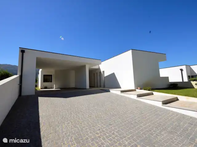 Villa Nala en Portugal, Costa Verde, Ponte De Lima - villa Vista frontal Villa Nala