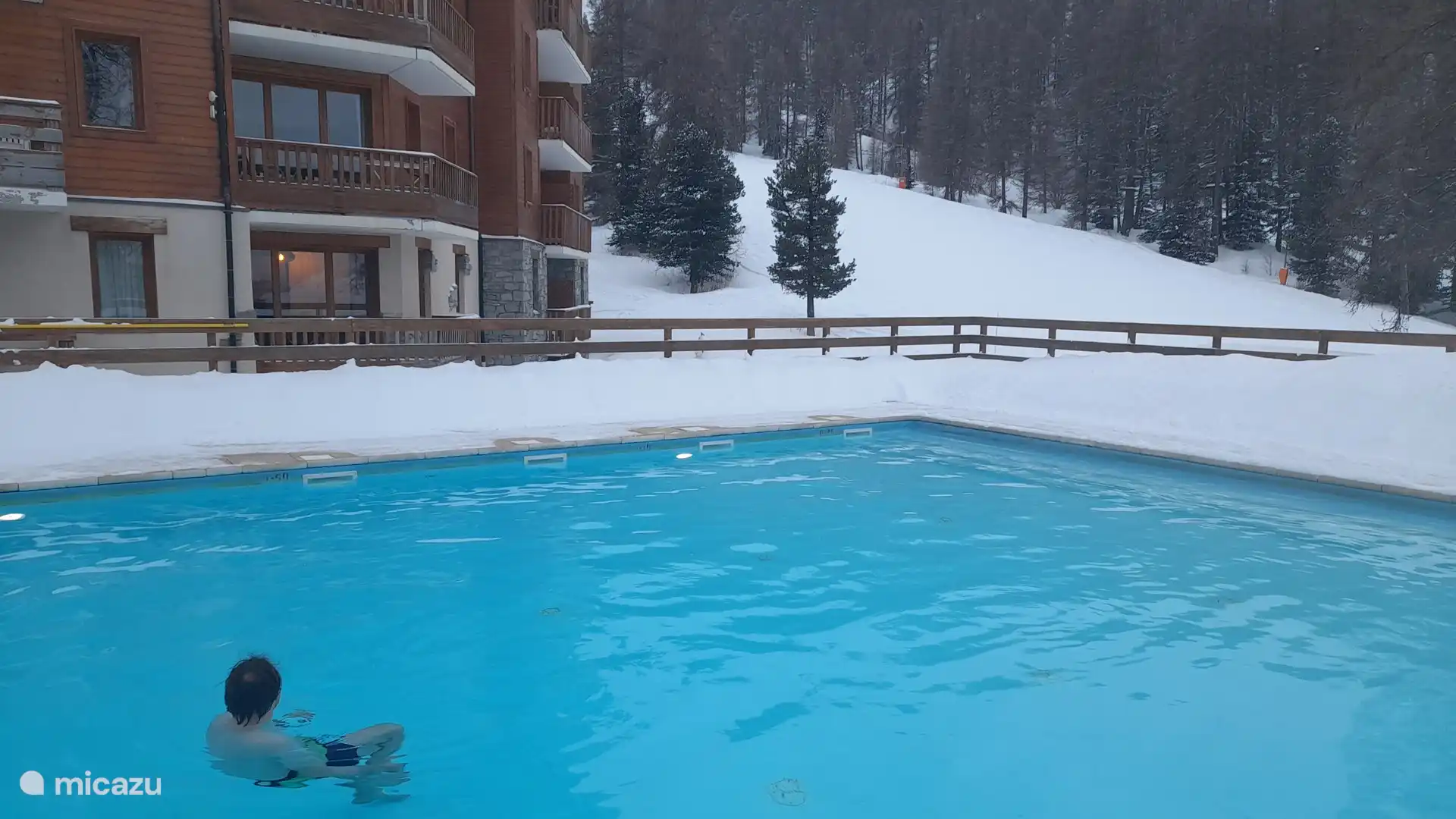 Albanien: Ski, Sonne und Pool: 1900+m in Frankreich, Hautes-Alpes, Vars - Appartement