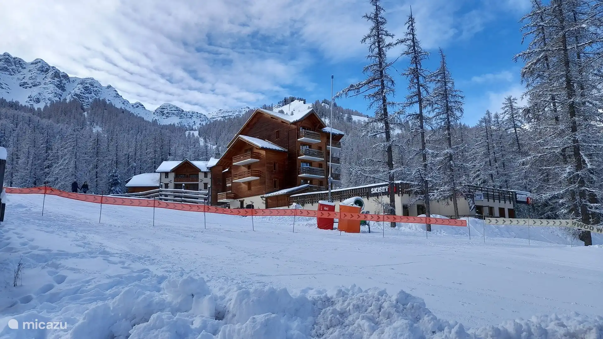 Albanien: Ski, Sonne und Pool: 1900+m in Frankreich, Hautes-Alpes, Vars - Appartement