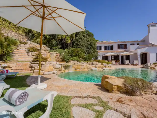 Aqueda 13 huren in Portugal, Algarve, Albufeira - villa Zwembad met ligstoelen