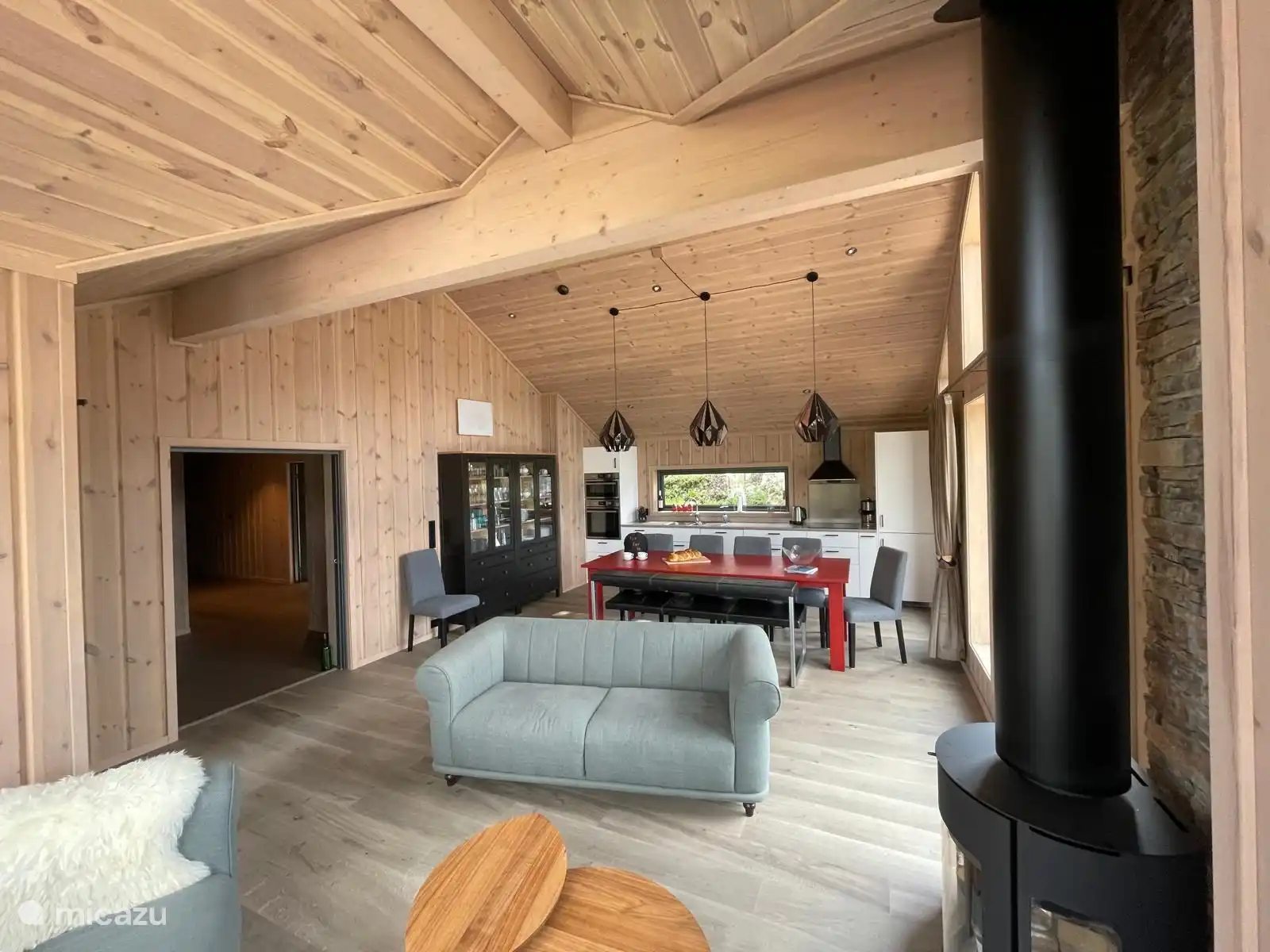 Vue d’ensemble salon