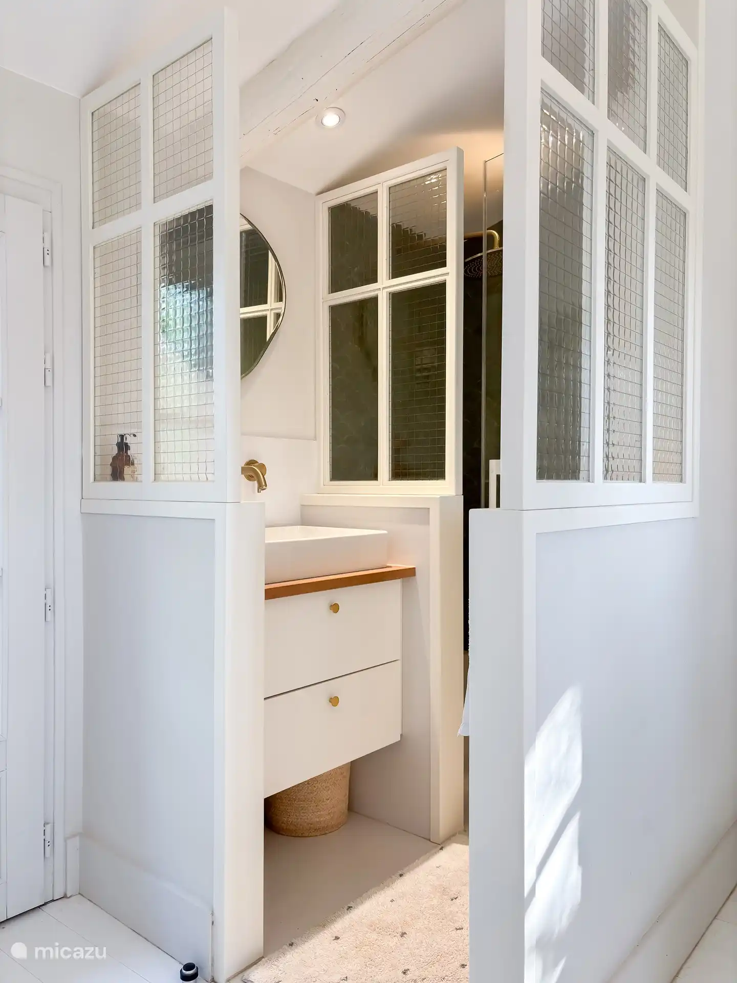 Badezimmer dieses Zimmers 