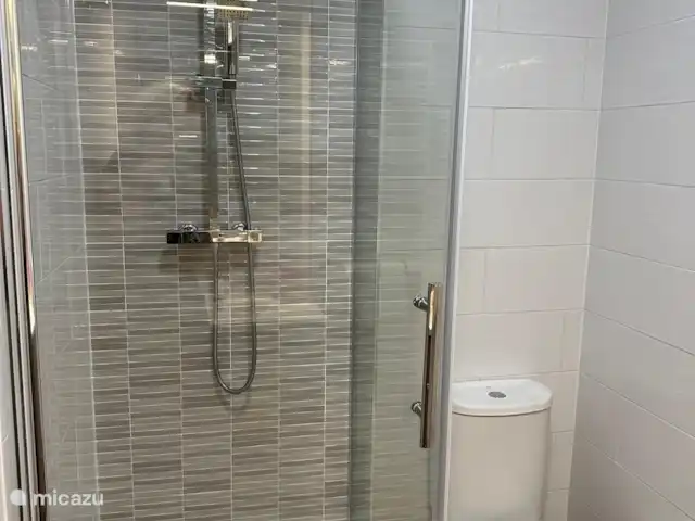 villa huren in Spanje, Costa Blanca, Hondón de las Nieves – Casa la Costa Blanca Badkamer 1e verdieping