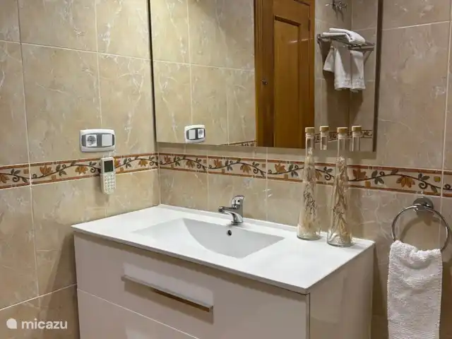 villa huren in Spanje, Costa Blanca, Hondón de las Nieves – Casa la Costa Blanca Badkamer begane grond