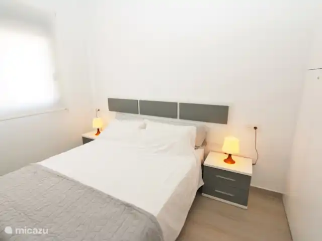 Casa de lujo con piscina privada en España, Costa Blanca, Pilar de la Horadada - casa vacacional Dormitorio con cama doble