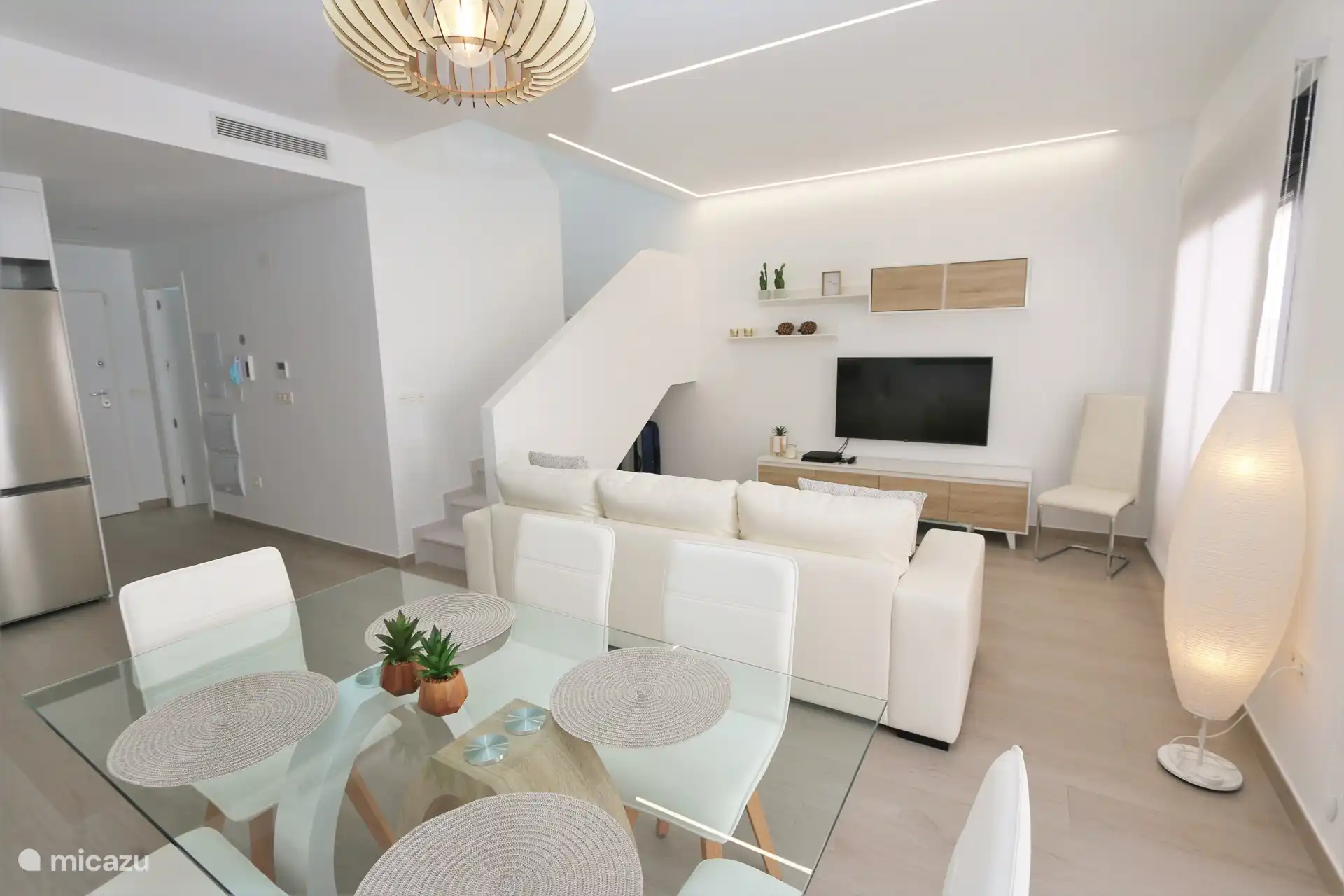 Wohn- und Essbereich