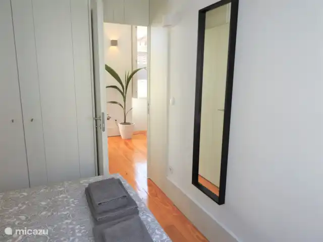 Oporto Delight Apartment 2 huren in Portugal, Porto, Porto - appartement Slaapkamer 1 met dubbel bed 160 x 200 cm