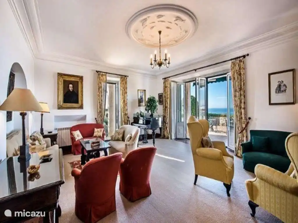 Palacio Ferragudo in Portugal, Algarve, Ferragudo - Villa