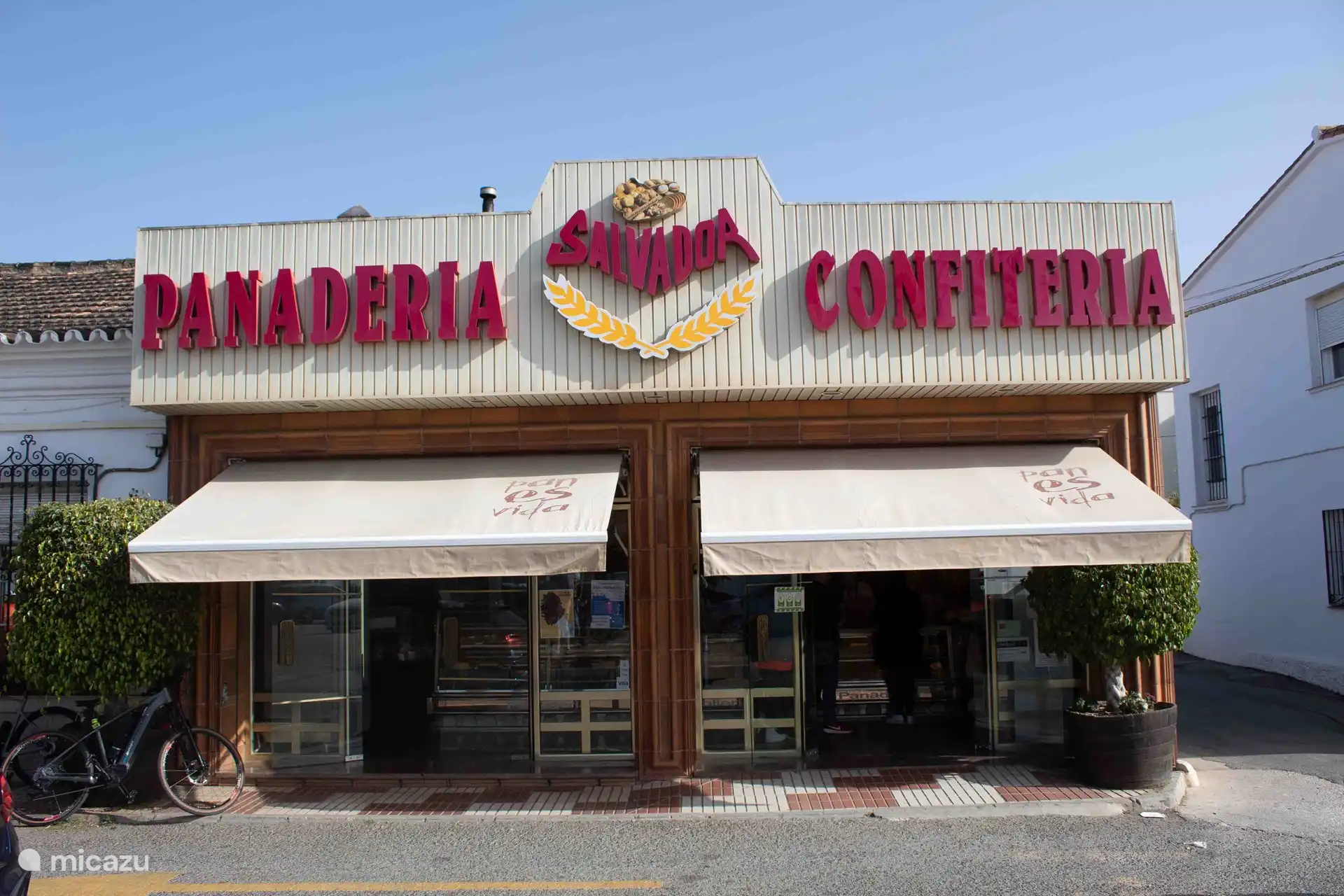 Amazing bakery not far from the beach house 