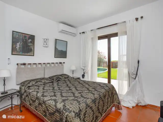 Pilar en Portugal, Algarve, Albufeira - villa