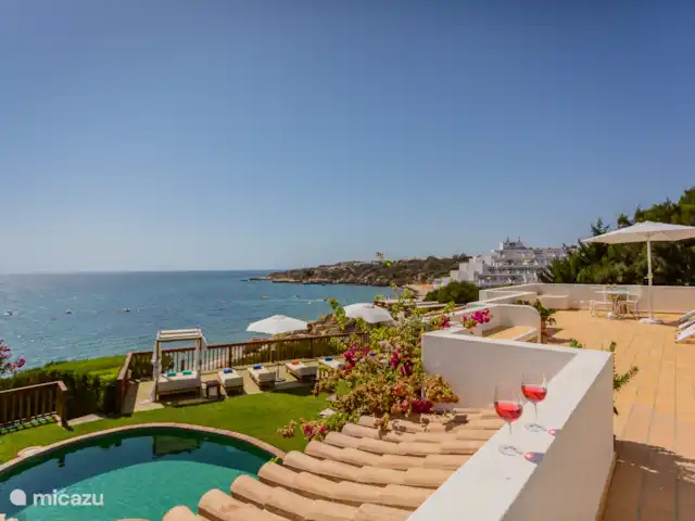 Pilar en Portugal, Algarve, Albufeira - villa