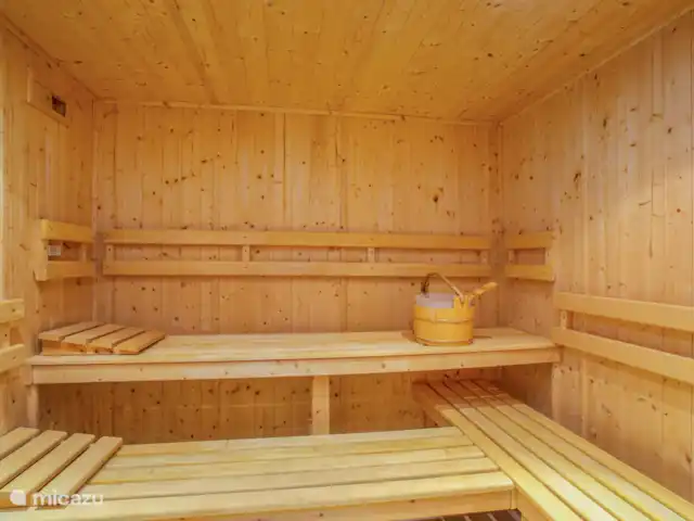 Pilar en Portugal, Algarve, Albufeira - villa