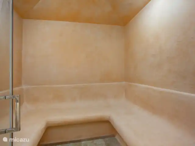 Pilar en Portugal, Algarve, Albufeira - villa