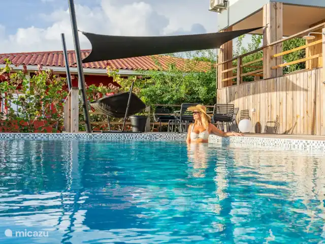 Votre propre station balnéaire privée CasAbao | Curaçao, Banda Abou (ouest), Cas Abao - villa La profondeur de la piscine descend de 1,40 à 2,00 mètres