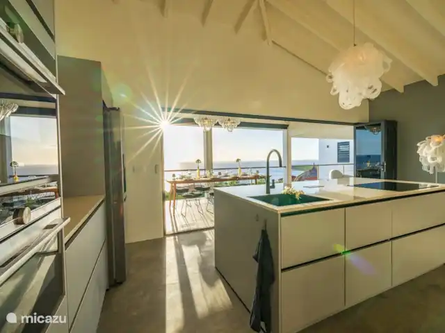 Votre propre station balnéaire privée CasAbao | Curaçao, Banda Abou (ouest), Cas Abao - villa La cuisine est équipée de tous les appareils et commodités