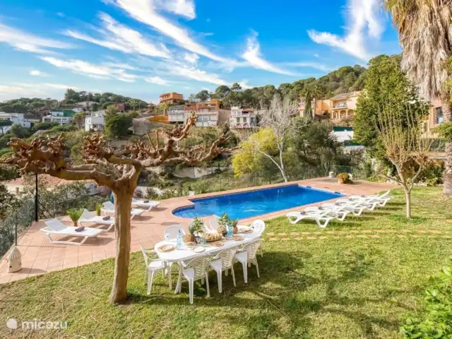 CostaCabana - Villa Marysol en España, Costa Brava, Lloret de Mar - villa Casa de vacaciones independiente con piscina privada grande y vistas al mar