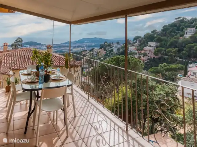 CostaCabana - Villa Marysol en España, Costa Brava, Lloret de Mar - villa Casa de vacaciones independiente con piscina privada grande y vistas al mar