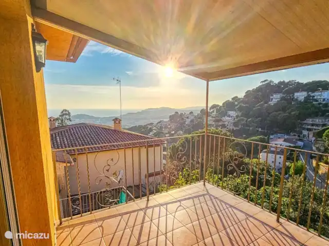 CostaCabana - Villa Marysol en España, Costa Brava, Lloret de Mar - villa Casa de vacaciones independiente con piscina privada grande y vistas al mar