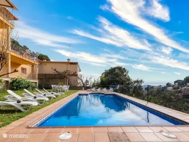 CostaCabana - Villa Marysol en España, Costa Brava, Lloret de Mar - villa Casa de vacaciones independiente con piscina privada grande y vistas al mar