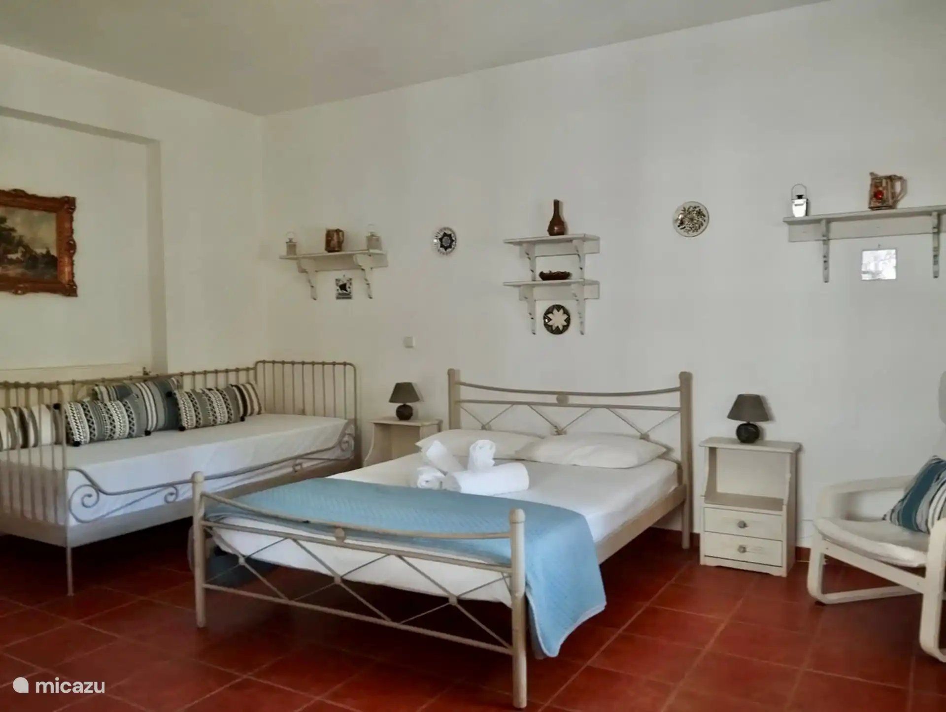 Villa Katerina - Aias Studio - Doppelbett und Einzelbett