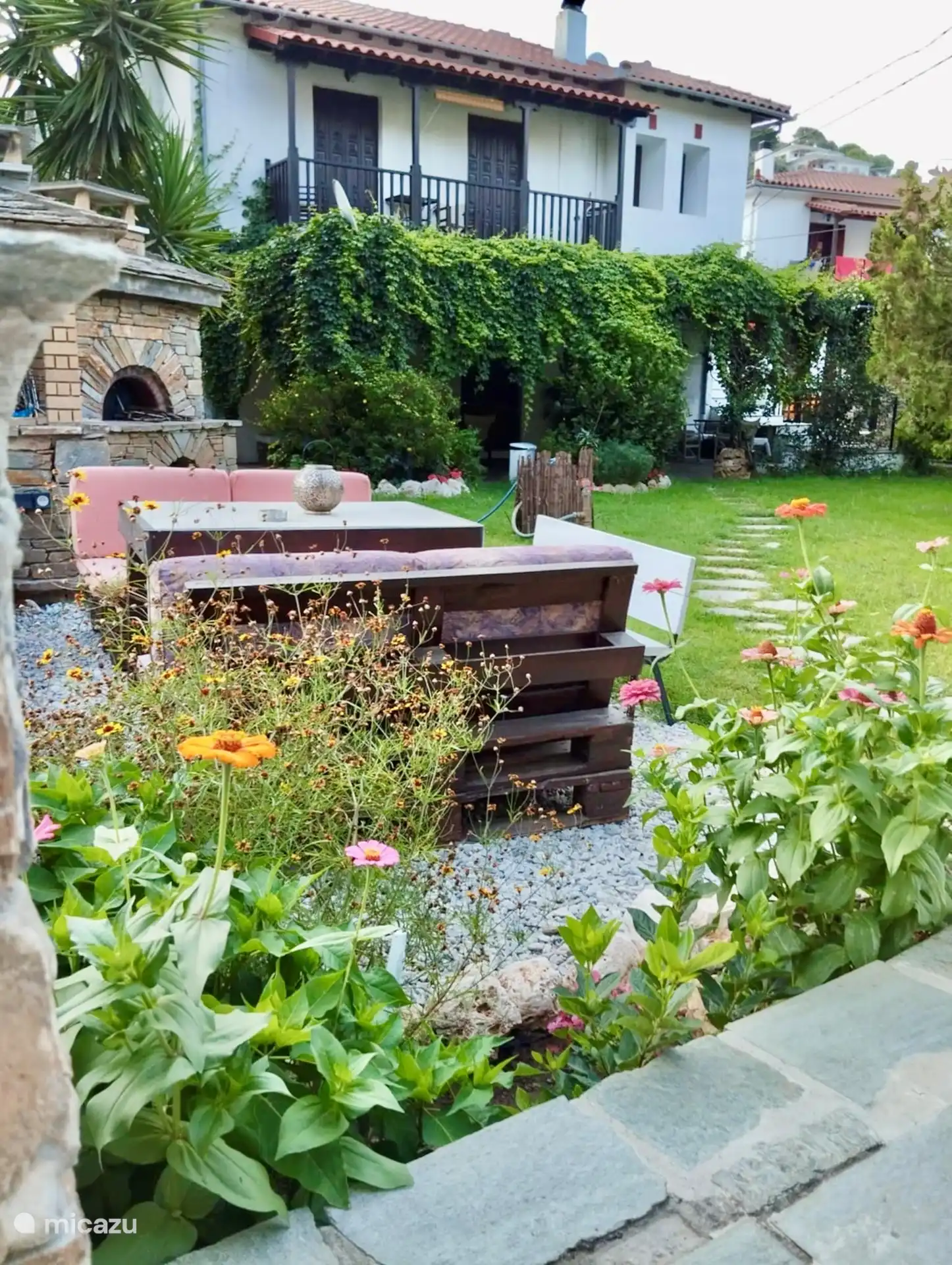 Villa Katerina - tuin en terras