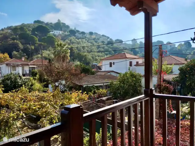 pension / guesthouse / privékamer huren in Griekenland, Pilion, Platania – Villa Katerina - Achilles Villa Katerina - Achilles Studio - uitzicht vanaf het privé balkon