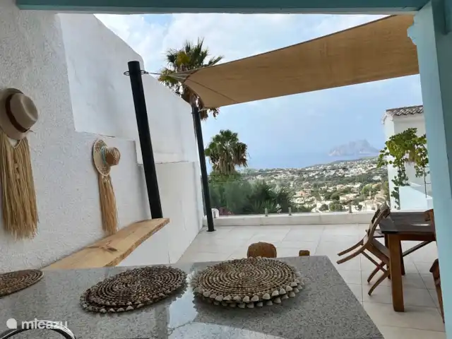 Location de Vacances Espagne, Costa Blanca, Moraira, villa - Villa Charlotte Mangez à l’extérieur et dégustez