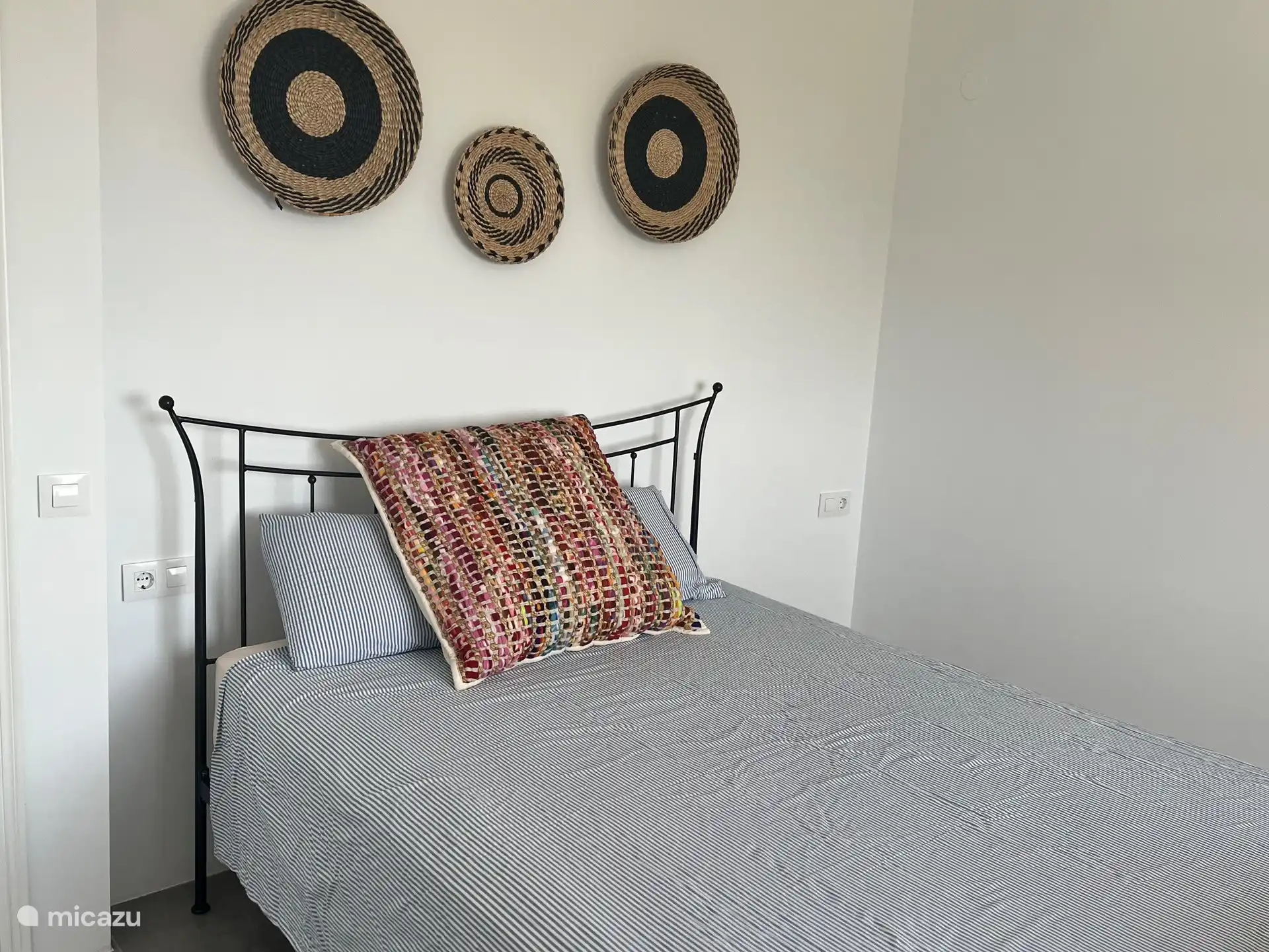 Schlafzimmer mit Meerblick 