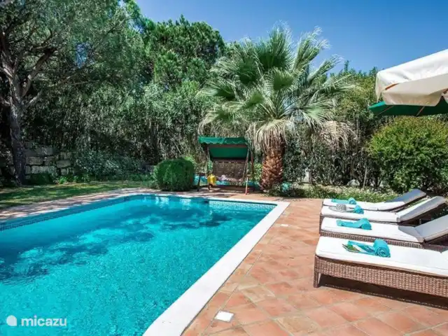 Villa Descanso | Portugal, Algarve, Quinta Do Lago - villa Piscine avec chaises longues