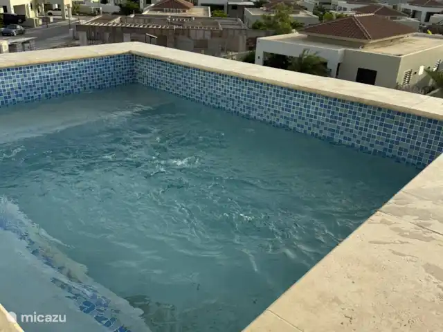Groot luxe penthouse met jacuzzi huren in Curaçao, Curacao-Midden, Willemstad - appartement