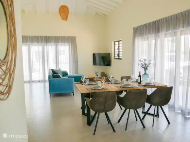 Groot luxe penthouse met jacuzzi huren in Curaçao, Curacao-Midden, Willemstad - appartement kamer