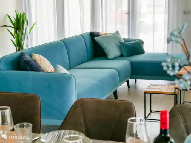 Groot luxe penthouse met jacuzzi huren in Curaçao, Curacao-Midden, Willemstad - appartement lekker bankstel
