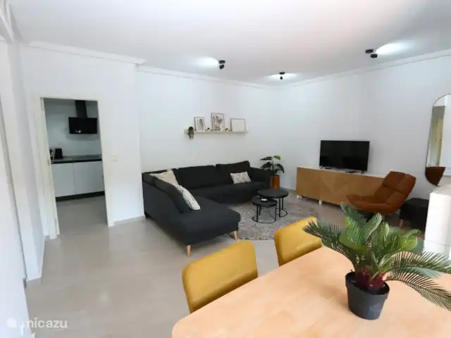 Location de Vacances Espagne, Costa Blanca, Orihuela Costa, appartement - Spacieux et relaxant avec spa et remise en forme Salon avec salle à manger