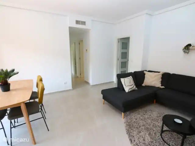 Location de Vacances Espagne, Costa Blanca, Orihuela Costa, appartement - Spacieux et relaxant avec spa et remise en forme Salon avec salle à manger