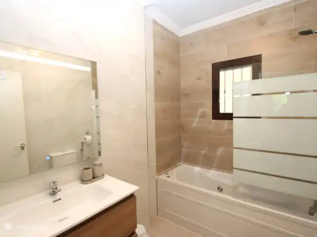 Location de Vacances Espagne, Costa Blanca, Orihuela Costa, appartement - Spacieux et relaxant avec spa et remise en forme Salle de Bains