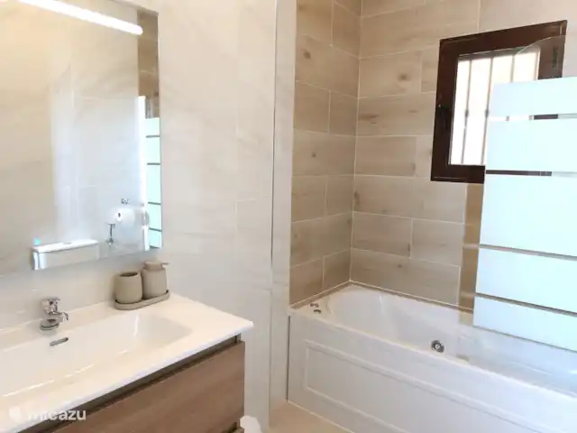 Location de Vacances Espagne, Costa Blanca, Orihuela Costa, appartement - Spacieux et relaxant avec spa et remise en forme Salle de Bains