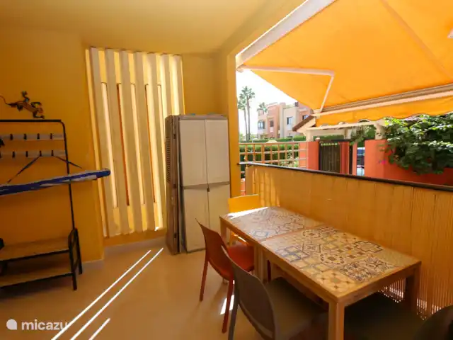 Location de Vacances Espagne, Costa Blanca, Orihuela Costa, appartement - Spacieux et relaxant avec spa et remise en forme Terrasse couverte avec mobilier de jardin confortable