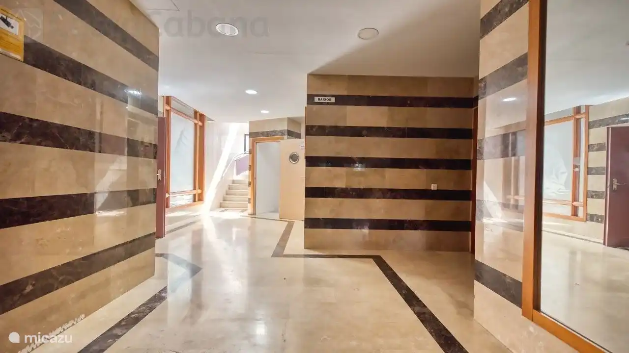 Schöne helle Wohnung mit Balkon und Gemeinschaftspool im Zentrum von Lloret!