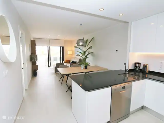 Appartement de 3 pièces à Flamenca Village | Espagne, Costa Blanca, Orihuela Costa - appartement Cuisine, salle à manger et salon
