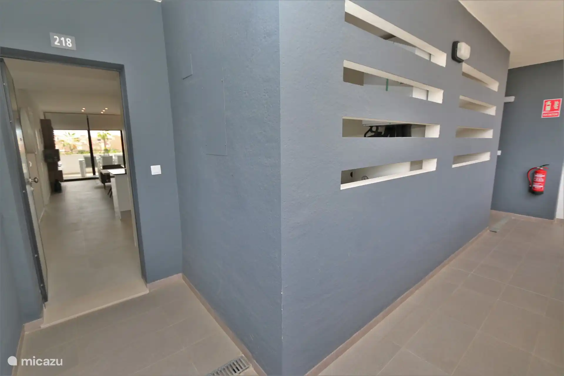 Piso de 3 habitaciones en Flamenca Village