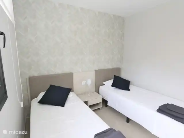 Appartement de 3 pièces à Flamenca Village | Espagne, Costa Blanca, Orihuela Costa - appartement Chambre avec deux lits simples