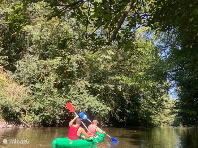 Location de Vacances France, Charente, Écuras, maison de vacances - Le Chat 217 Le Camelot Kayak sur la Tardoire