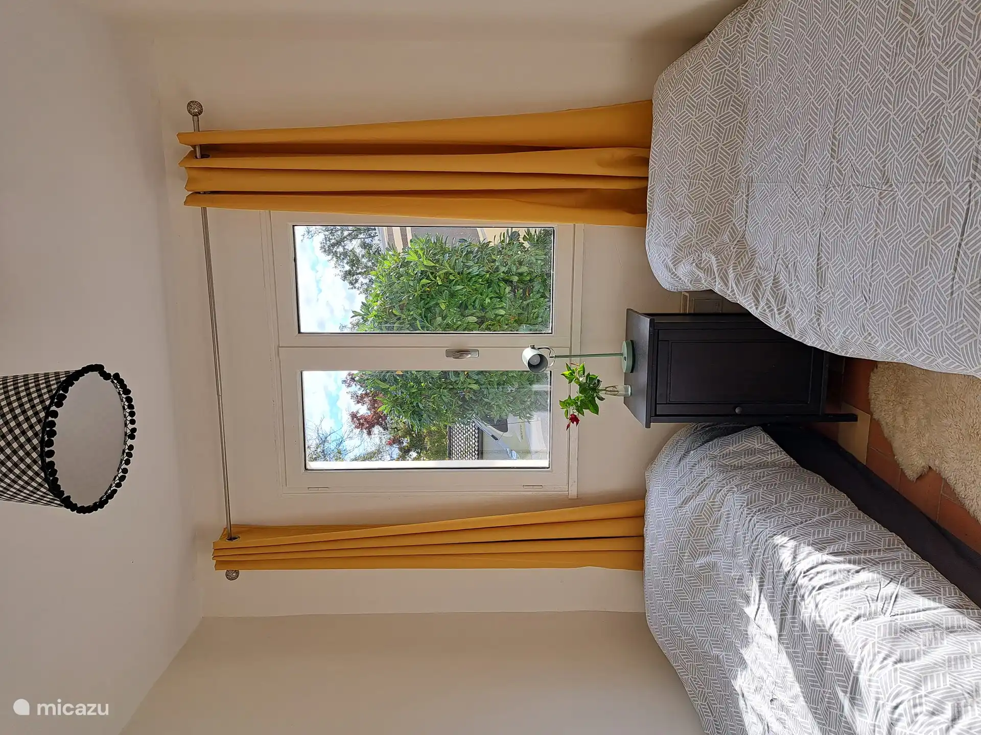 Schlafzimmer 2x Einzelbett