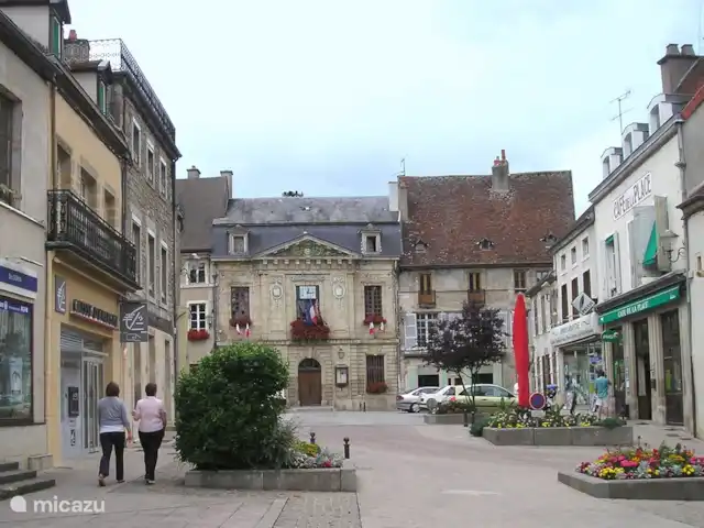 Moulin Fouché | Le Moulin | France, Côte-d'Or, Arnay-le-Duc - gîte / cottage Place du marché d’Arnay-le-Duc