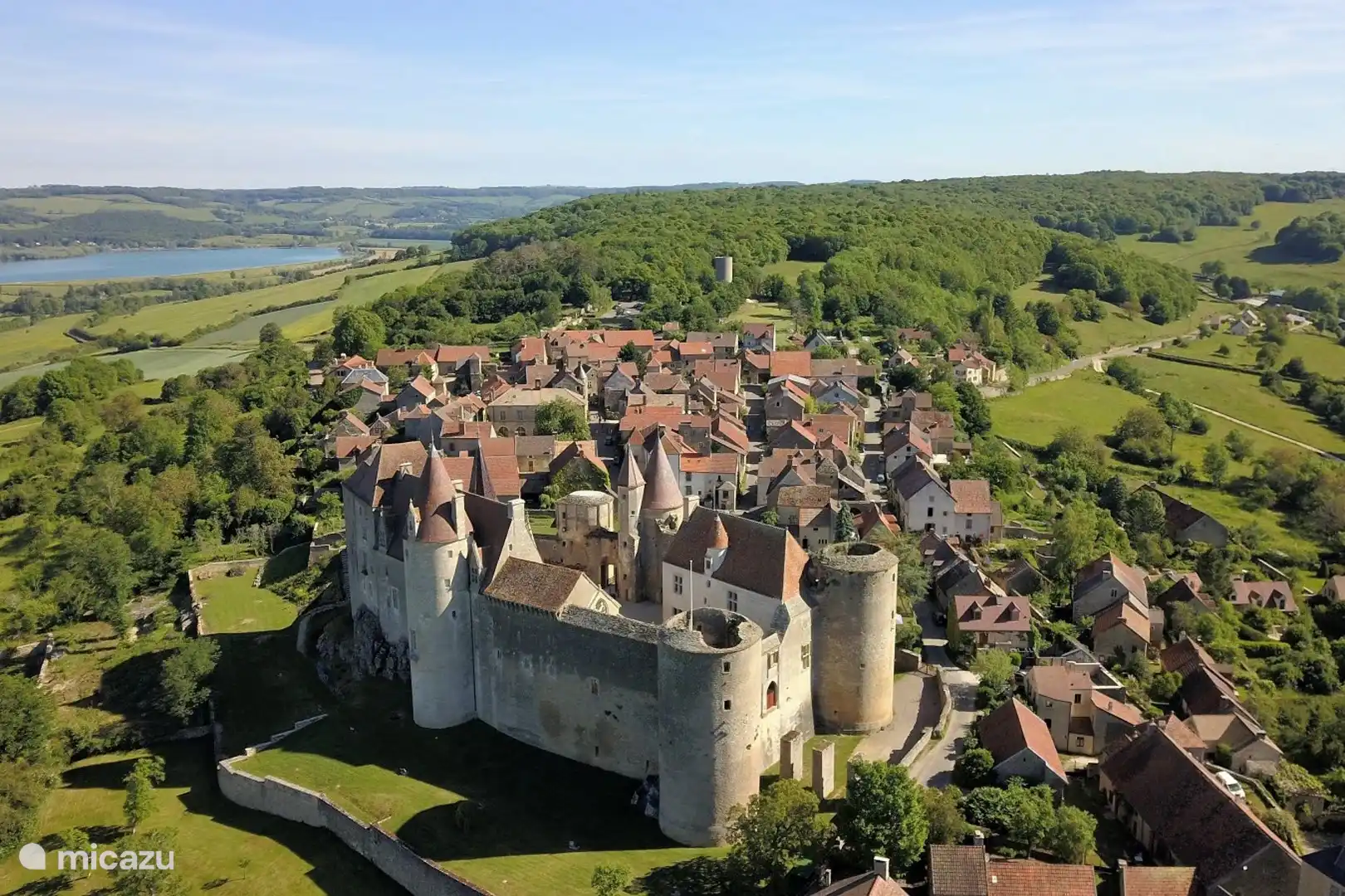 Châteauneuf-en-Auxois
