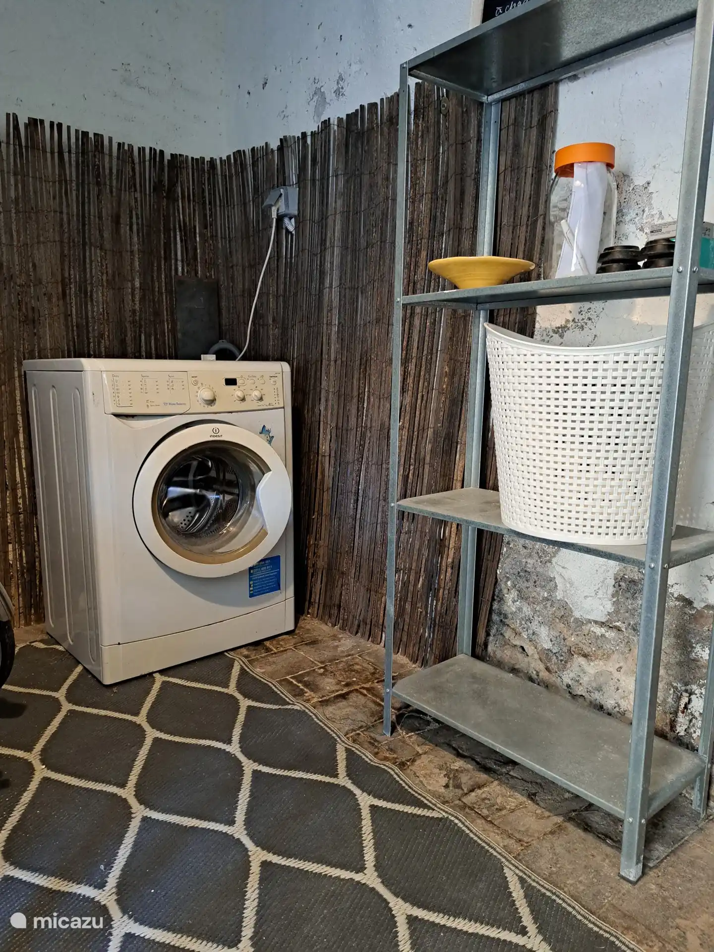 Lavadora para uso general, 5 euros por lavado incluyendo detergente