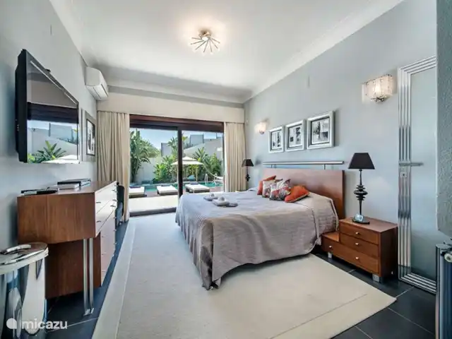 Villa Premier | Portugal, Algarve, Olhos De Agua - villa Chambre