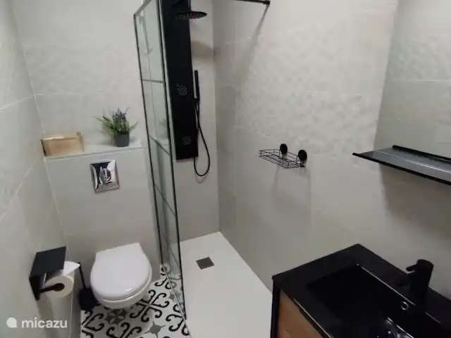 Brisa al Mar | Espagne, Costa Dorada, Salou - appartement Salle de bain rénovée