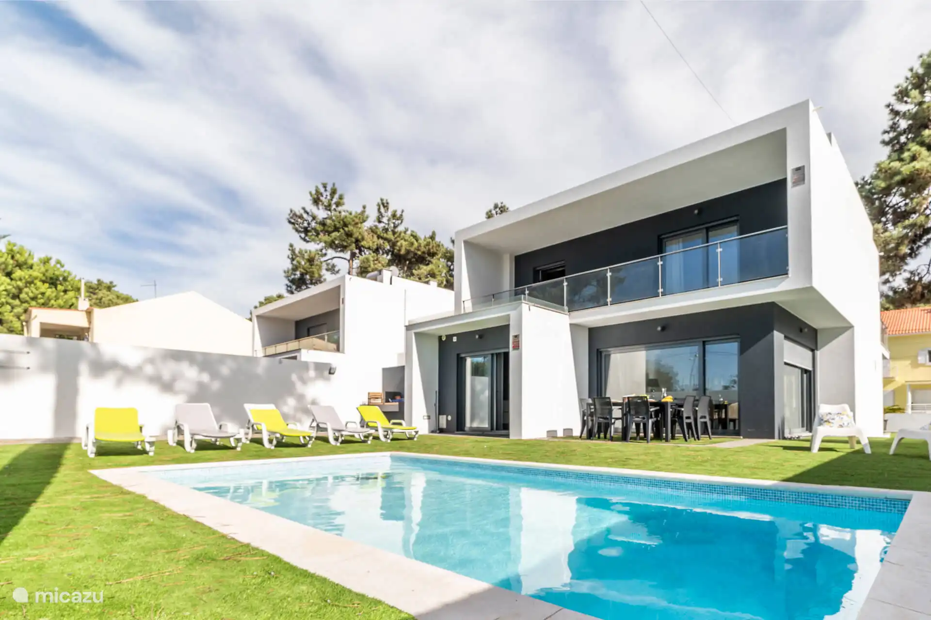 Villa Alvares in Portugal, Lissabon Küste, Costa Da Caparica - villa