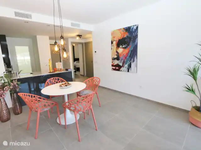 Appartement avec vue sur la piscine | Espagne, Costa Blanca, Orihuela Costa - appartement Salle à manger et cuisine